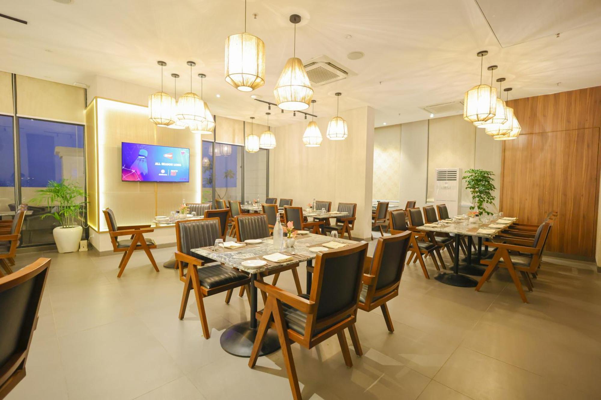 Rhythm Gurugram Hotel & Suites, Sohna Road Gurgaon Eksteriør bilde