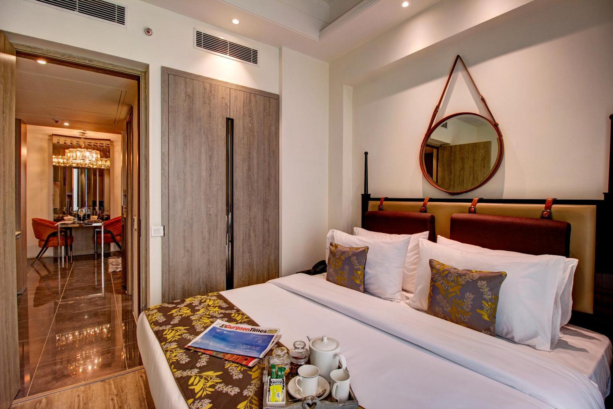 Rhythm Gurugram Hotel & Suites, Sohna Road Gurgaon Eksteriør bilde
